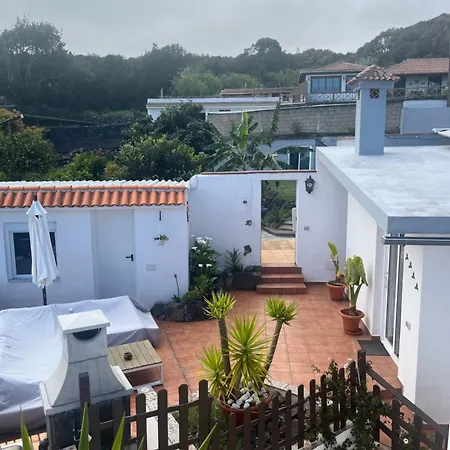 Casas Asomada *
